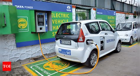 Tata Power Charging Stations: Tata Power crosses 1,000 EV charging ...