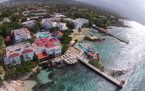 Best All Inclusive Family Resort in Runaway Bay Jamaica