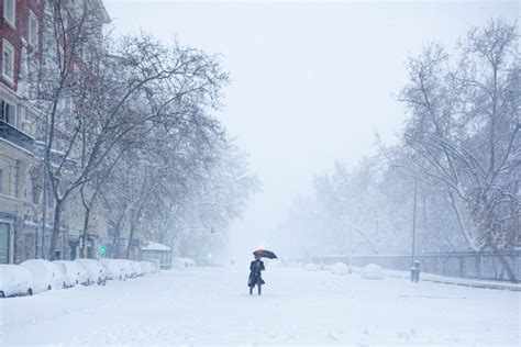 In Pictures: Thousands stranded in Spain’s record snowstorm | Weather News | Al Jazeera