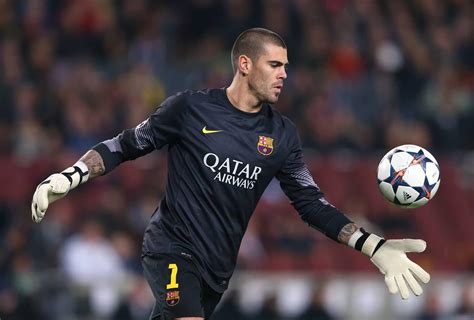 Happy 37th Birthday to Victor Valdes, FC Barcelona’s Legendary Goalkeeper. : r/Barca