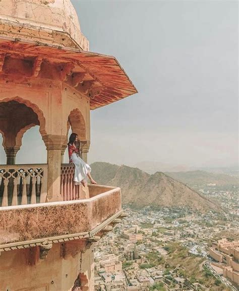 Forts Of Jaipur | Forts To Visit In Jaipur - TravellersJunction