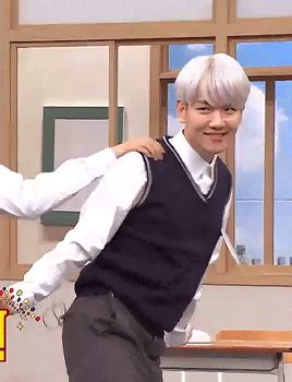 EXO’s… unique dance moves → Knowing Bros EP.208 teaser Kim Joon, Kim Min Seok, Exo Abs, Exo ...