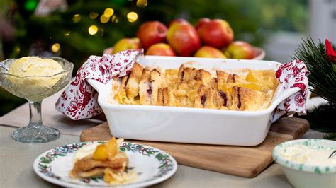 Apple and cranberry bread and butter pudding | John and Lisa's Weekend ...