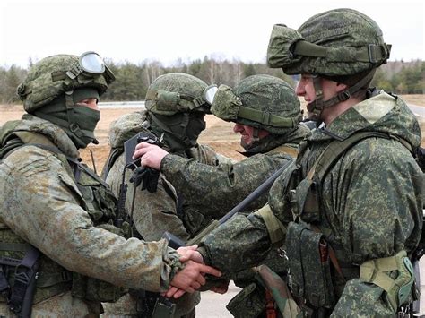 First Russian soldiers arrive in Belarus for joint force: Minsk ...