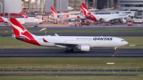 Snapped: Last flight of Qantas A330 before it becomes freighter – Australian Aviation