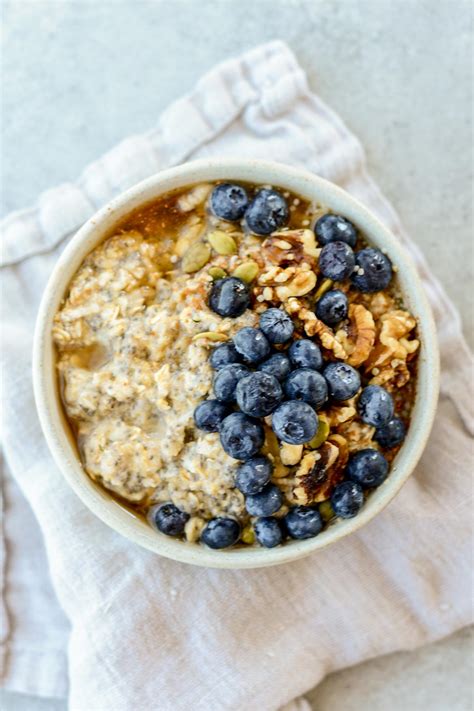 Is Oatmeal Good For You? - The Living Well