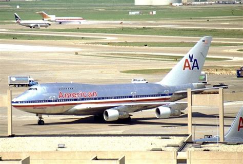 A Look Back: American Airlines' History With Boeing Aircraft - Simple Flying