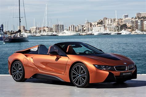 BMW i8 - A Future Classic And a BMW Design Icon