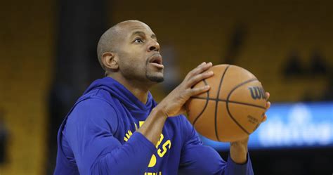 Warriors' Andre Iguodala to Make 2023 Season Debut vs. Magic After Hip Injury Rehab | News ...