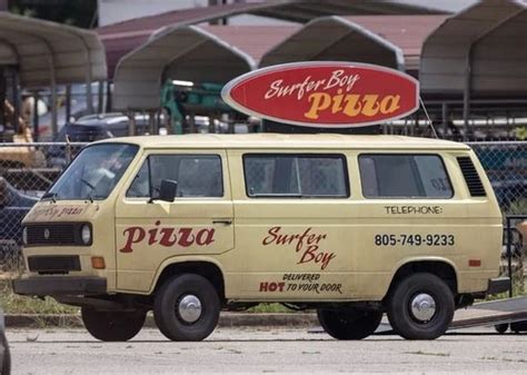 ‘Stranger Things’ Surfer Boy Pizza number has Argyle waiting for you ...