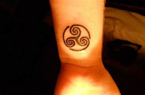 Cool Spiral Triskelion Wrist Tattoo | Tattoos, Unique tattoos, Tribal ...