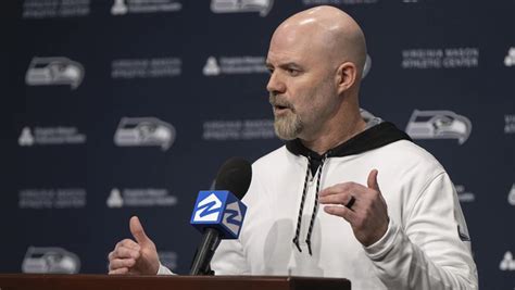 ‘Unicorn event’ allows Grubb to stay in Seattle as Seahawks OC