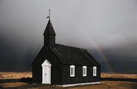 This church in Iceland : r/evilbuildings