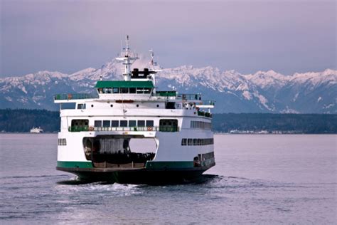 Seattle Ferry Travel Stock Photo - Download Image Now - iStock