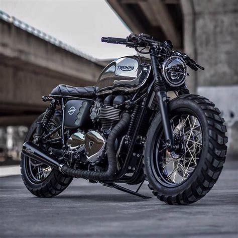 Rugged: Love this slammed Triumph T100 with a... - Bike EXIF