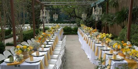 The Gardens at Los Vaqueros Stockyards Weddings | Get Prices for Dallas Wedding Venues in Fort ...