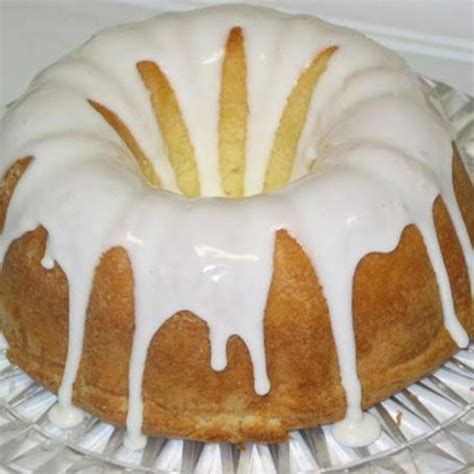 Lemon Glaze 7-Up Cake | Recipe | 7 up cake, Cake frosting recipe ...