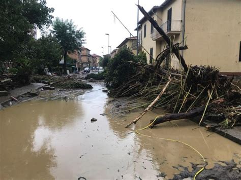 Flash flood in Italy kills six, including family of four - UPI.com