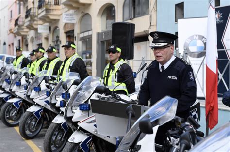 Malta Police : Malta Police Car 58 of Birzebuggia, Valletta. | Malta ...