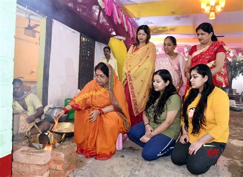 Patna: Chhath Puja celebrations (Batch - 2) #Gallery - Social News XYZ