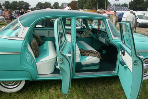 interior and pinstriping Plymouth belvedere 1955 | Plymouth savoy, Plymouth belvedere, Plymouth