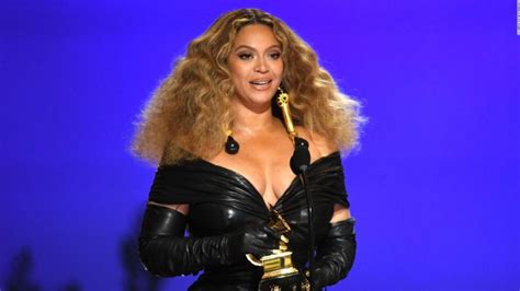 Beyonce Becomes First Black Woman To Top Country Chart - InfoStride News