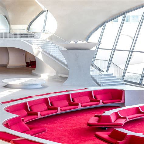 Robert L. Franklin Blog: TWA Hotel inside Eero Saarinen's JFK Airport ...