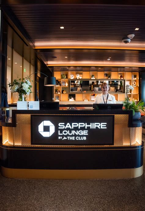 First Look: Chase Sets the Bar High with Its First Sapphire Lounge in Boston Airport - Business ...