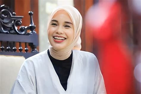 Kenalan dengan Siti Atikoh Istri Ganjar Pranowo, Calon Ibu Negara Ternyata Bukan Orang ...