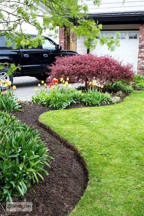 How to recut flower bed edges like a pro - part 2 with video | Home landscaping, Front yard ...