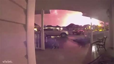 Port Neches explosion: Fireball erupts over city after blast at chemical plant - Mirror Online