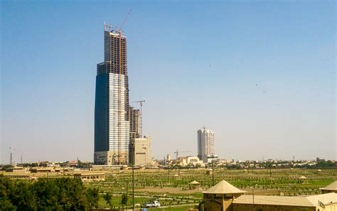 A Complete List of Tallest Buildings in Karachi | Zameen Blog