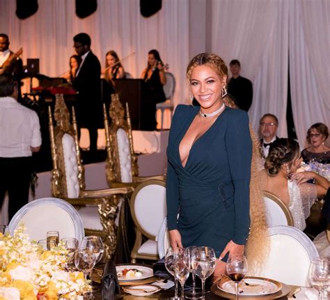 Beyonce: Photoshoot at Serena Williams Wedding -07 | GotCeleb