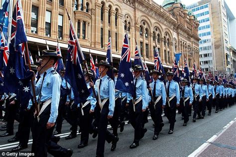 Sydney Anzac Day march moved from George Street over light rail construction | Daily Mail Online