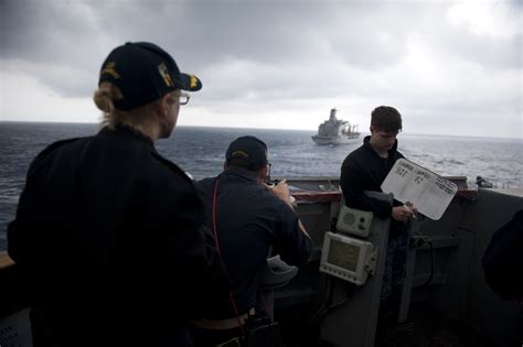 DVIDS - Images - USS Arleigh Burke operations [Image 8 of 14]