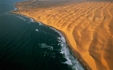 デスクトップ壁紙 : 風景, 水, 自然, 海岸, ビーチ, 波, 砂漠, 地平線, 航空写真, ケープ, 砂丘, ナミビア, 地形, 海洋, 1920x1200 px, 地質学的現象, エコ ...