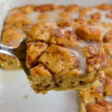 Easy Cinnamon Roll Casserole | Small Town Woman