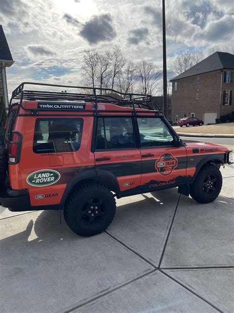 Custom trek discovery : r/LandRoverDiscovery