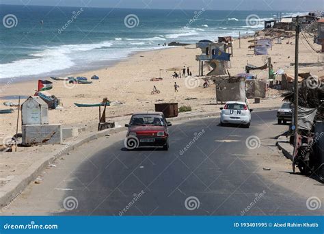 Palestinians on the See Beach of Gaza City Editorial Image - Image of ...