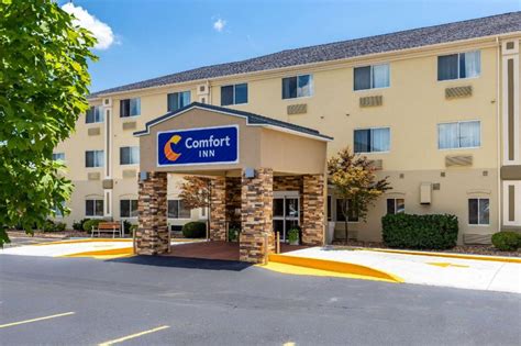 Comfort Inn South Tulsa - Woodland Hills Hotel (Tulsa (OK)) - Deals, Photos & Reviews