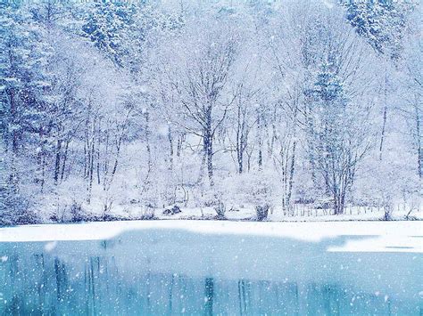 Christmas winter wallpaper ice lake | Urban Art Wallpaper