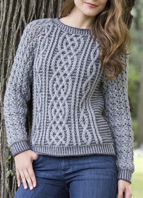 Free Knitting Pattern for Two Tone Cable Sweater - This long-sleeved pullover u… | Knitting ...