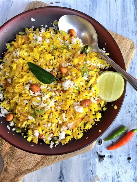 Maharashtrian Kande Pohe | Kanda Poha | Beaten rice with onions Recipe | Saffron Trail