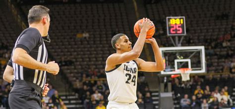 Watch: Iowa Basketball Players Omaha Postgame - Sports Illustrated Iowa ...