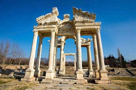 Premium Photo | The temple of aphrodite in aphrodisias turkey (aydin ...