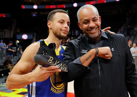 How Drake 'ruined' Stephen Curry's planned tribute to his father