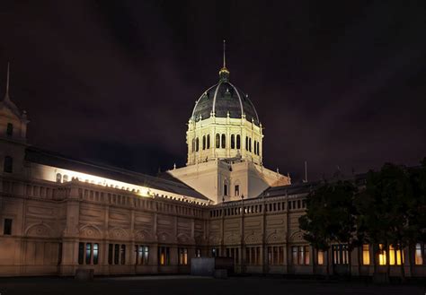 royal-exhibition-building-night-architecture – LEANNE COLE