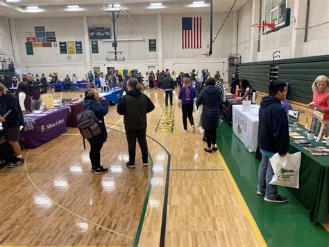 Glen Oaks to hold 2023 St. Joseph County College Fair – Tues., Oct. 17 - Glen Oaks Community College