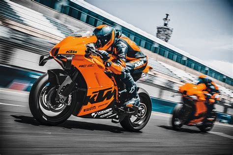 Limited Edition KTM RC 8C Track-Ready Machine Breaks Cover - 889cc ...