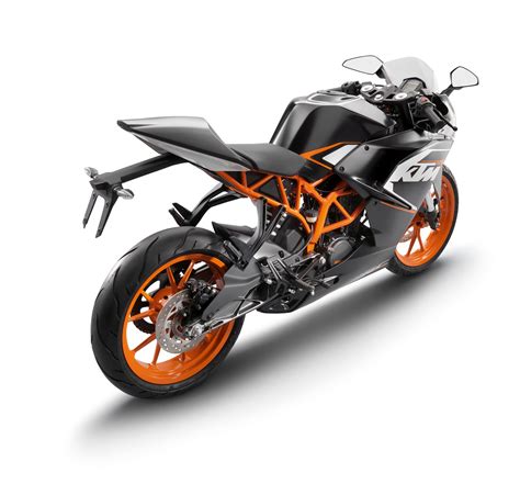 Motorrad Vergleich Yamaha YZF-R125 2012 vs. KTM RC 125 2015